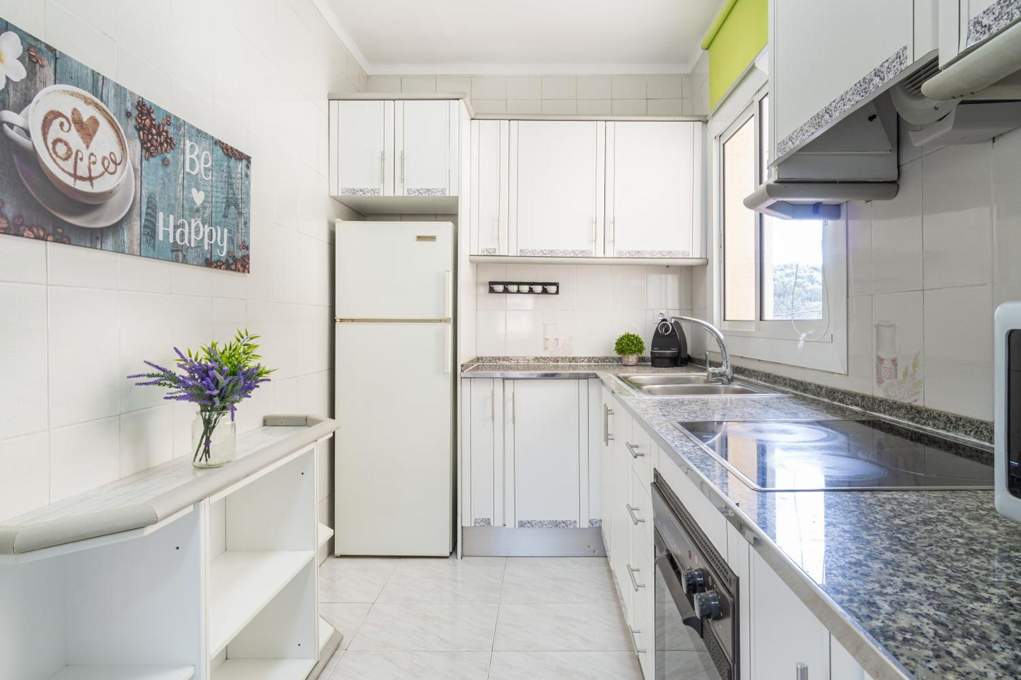 Coastal Paradise & Cozy Home With A 100M From The Beach! カンブリルス エクステリア 写真