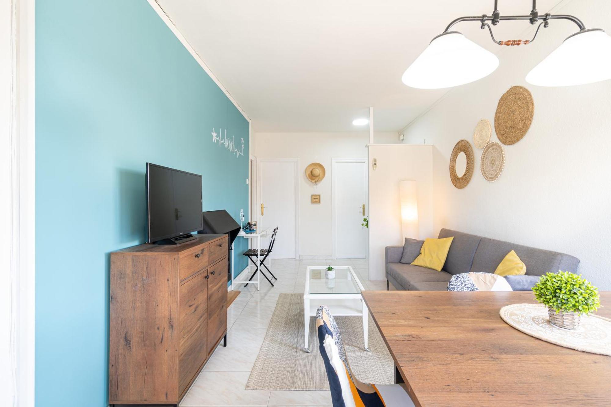 Coastal Paradise & Cozy Home With A 100M From The Beach! カンブリルス エクステリア 写真
