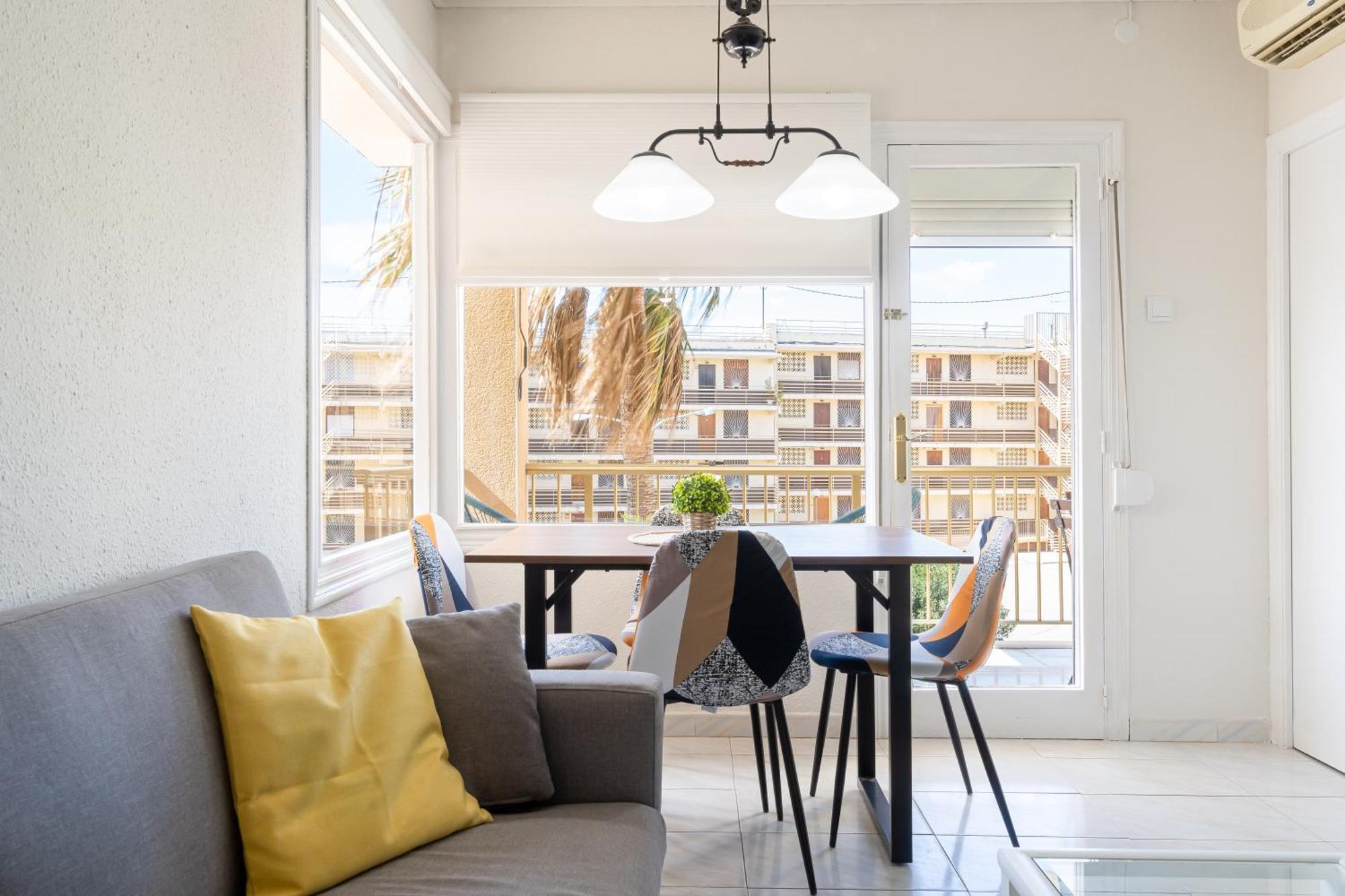 Coastal Paradise & Cozy Home With A 100M From The Beach! カンブリルス エクステリア 写真