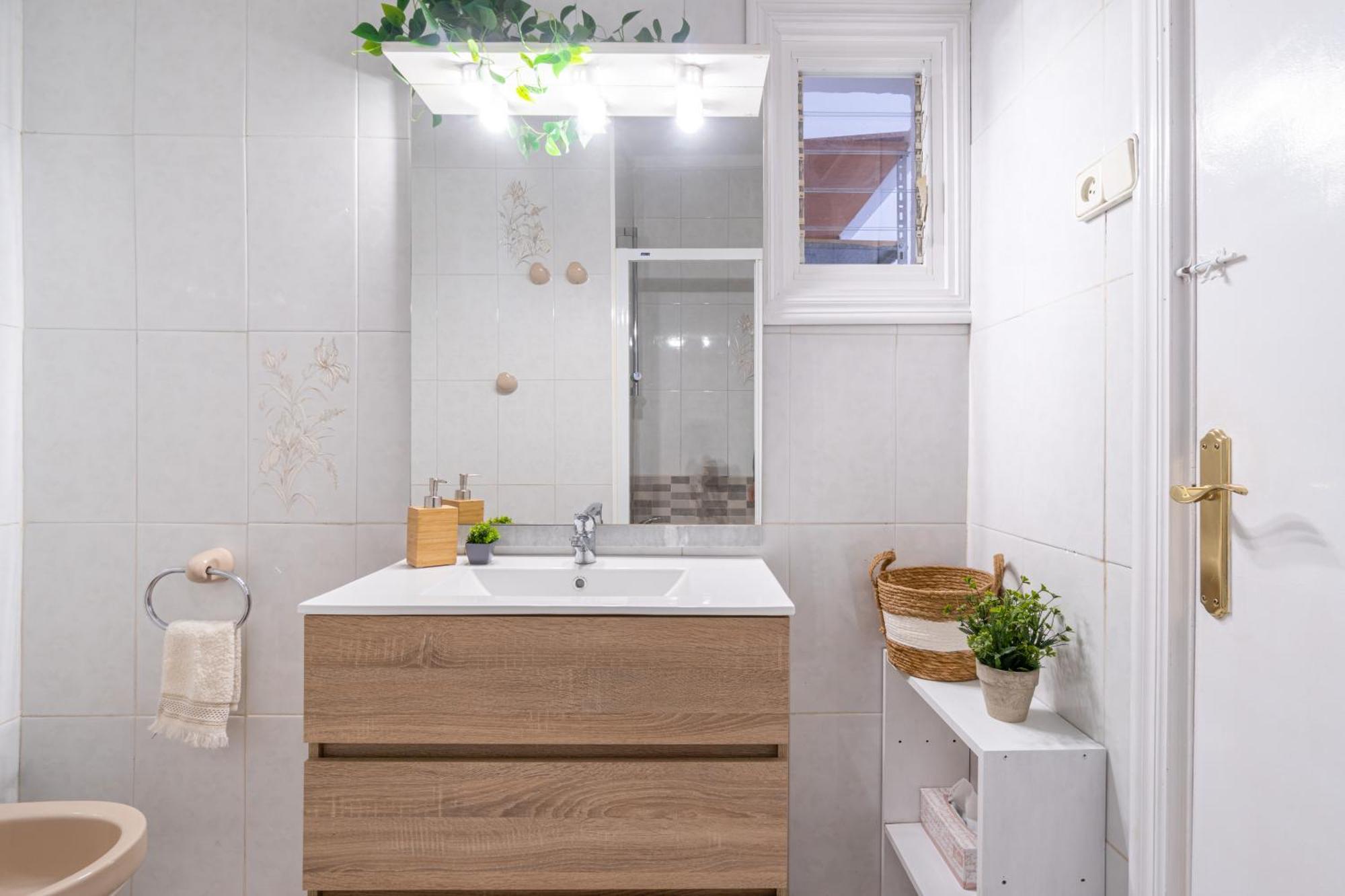 Coastal Paradise & Cozy Home With A 100M From The Beach! カンブリルス エクステリア 写真