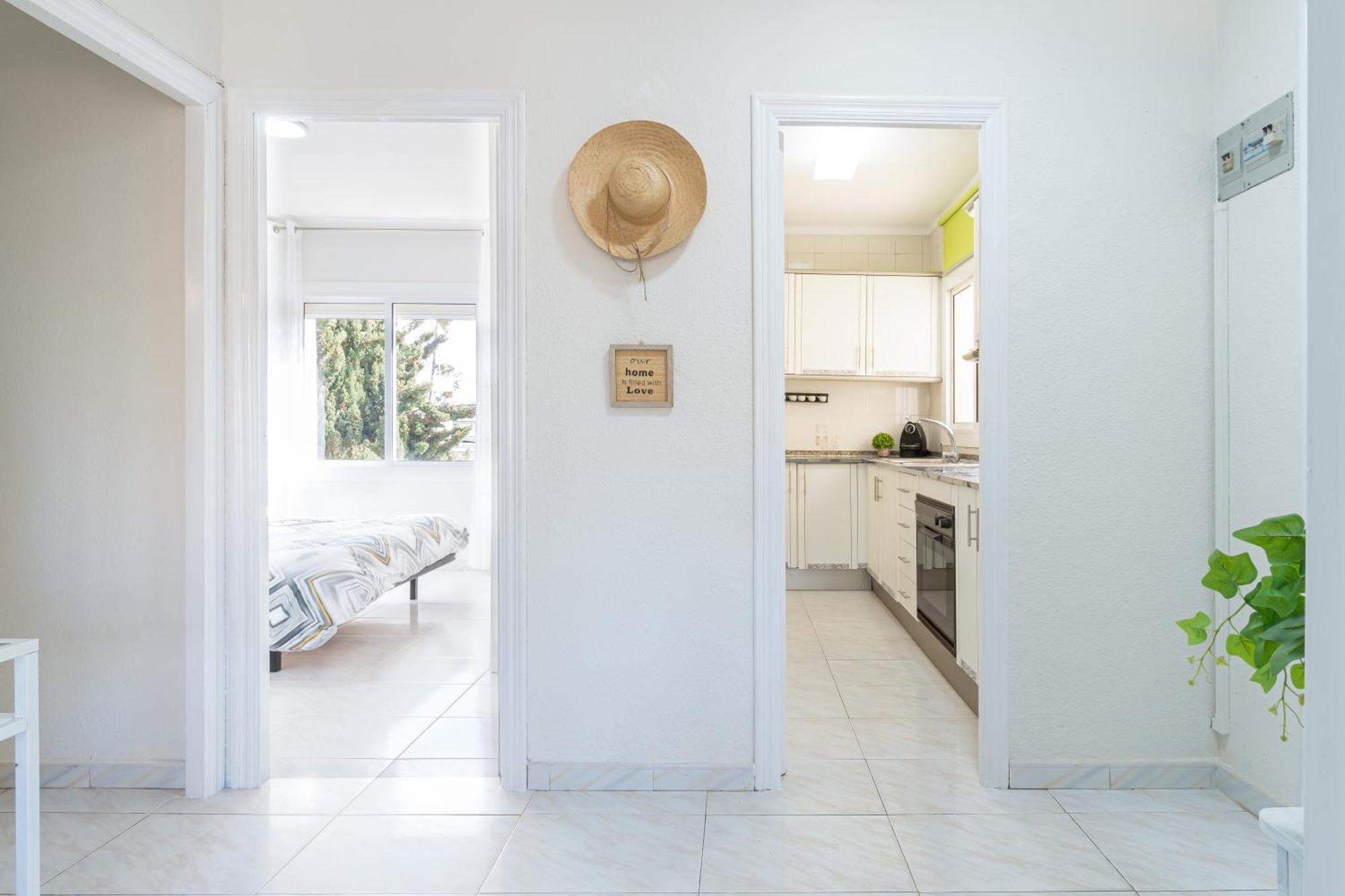Coastal Paradise & Cozy Home With A 100M From The Beach! カンブリルス エクステリア 写真
