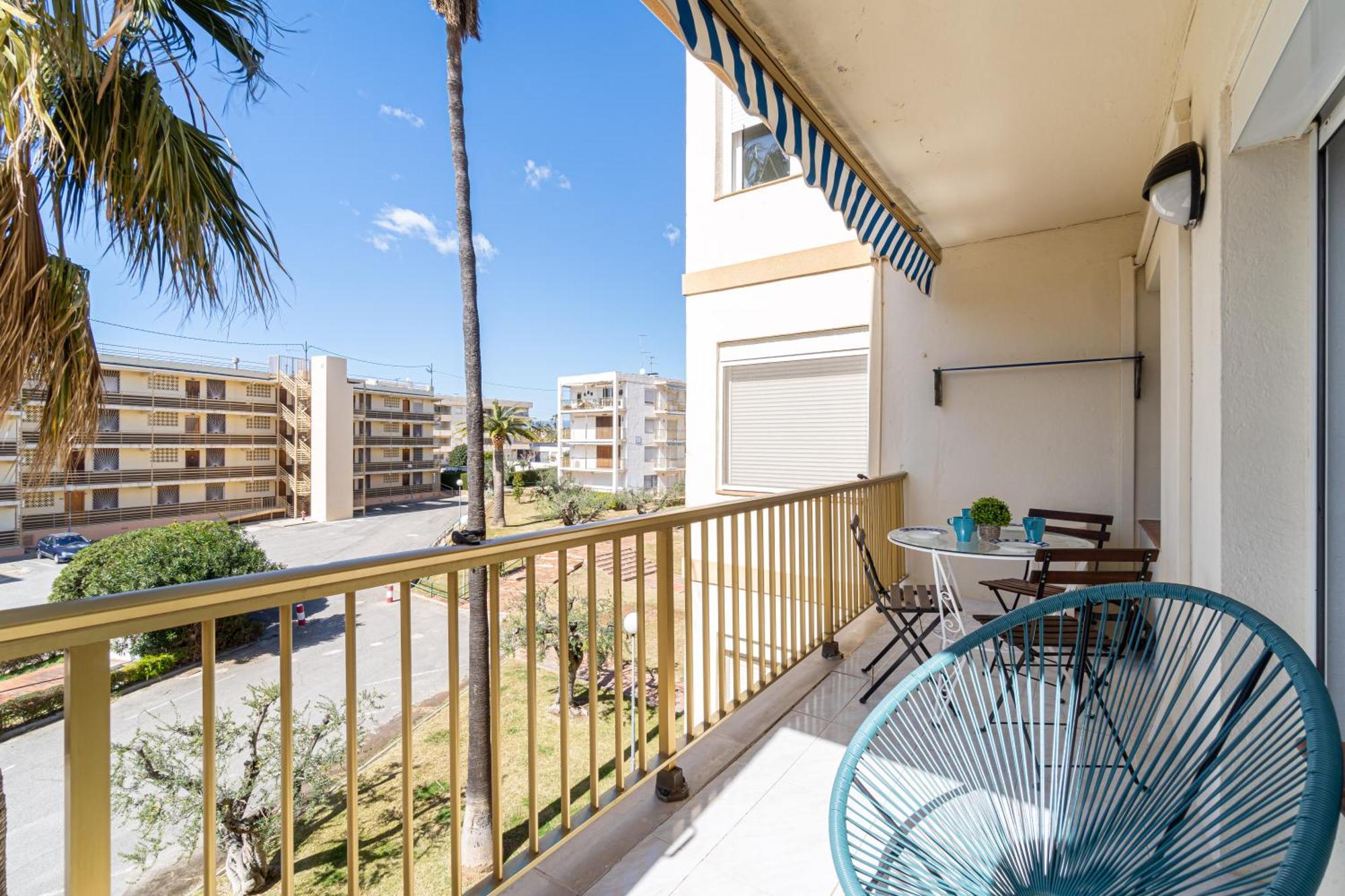 Coastal Paradise & Cozy Home With A 100M From The Beach! カンブリルス エクステリア 写真